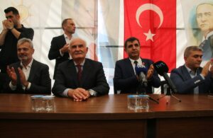 - "Seçim dönemindeki rekabet dönemi bitti. Şimdi nezaket dönemindeyiz, kucaklaşacağız.