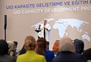 - "AK Parti olarak, 3 temel ayağımız var. Birincisi, teşkilatımızı