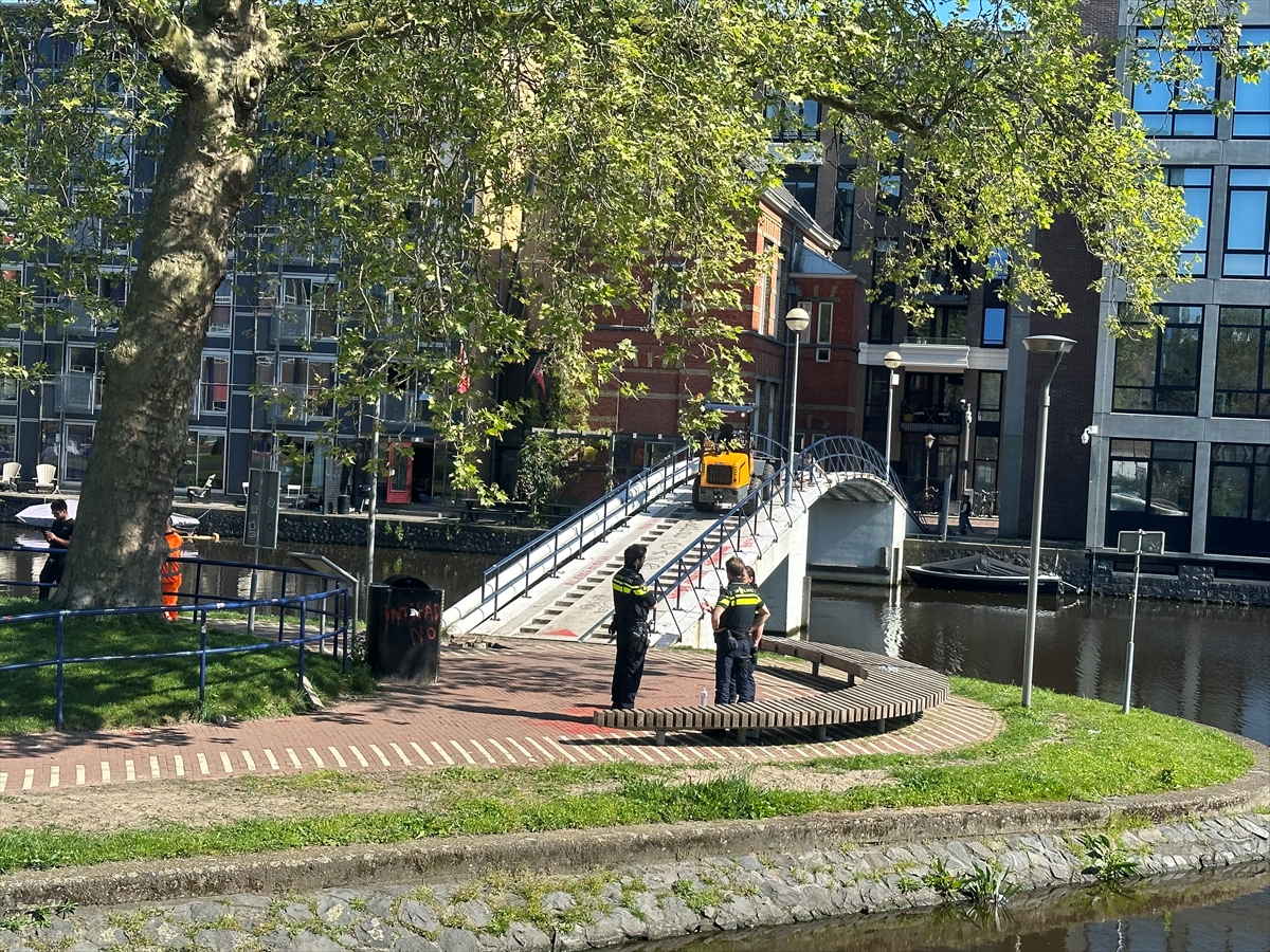 Amsterdam Üniversitesi'ndeki Filistin'e destek gösterisinde yaklaşık 125 kişi gözaltına alındı