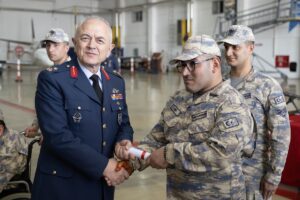 ANKARA (AA) – Ankara'da 21 engelli, Ankara 11'inci Hava Ulaştırma