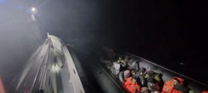 BALIKESİR (AA) – Balıkesir’in Ayvalık ilçesi açıklarında, yasa dışı yollarla