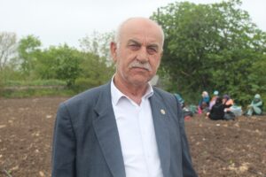 SAMSUN (AA) – Samsun'da, Bafra Ovası'nda ilk karpuz fideleri, toprakla