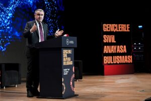 İSTANBUL (AA) – Gençlik ve Spor Bakanı Osman Aşkın Bak,