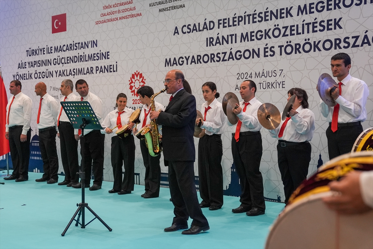 Bakan Göktaş, “Türkiye ile Macaristan'ın Aile Yapısının Güçlendirilmesine Yönelik Özgün Yaklaşımlar Paneli”nde konuştu: