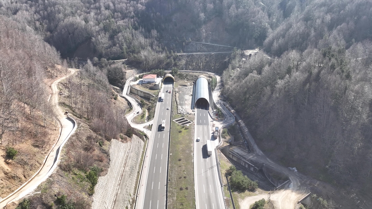 Bolu Dağı Tüneli heyelanlara karşı güçlendirme amacıyla uzatılacak