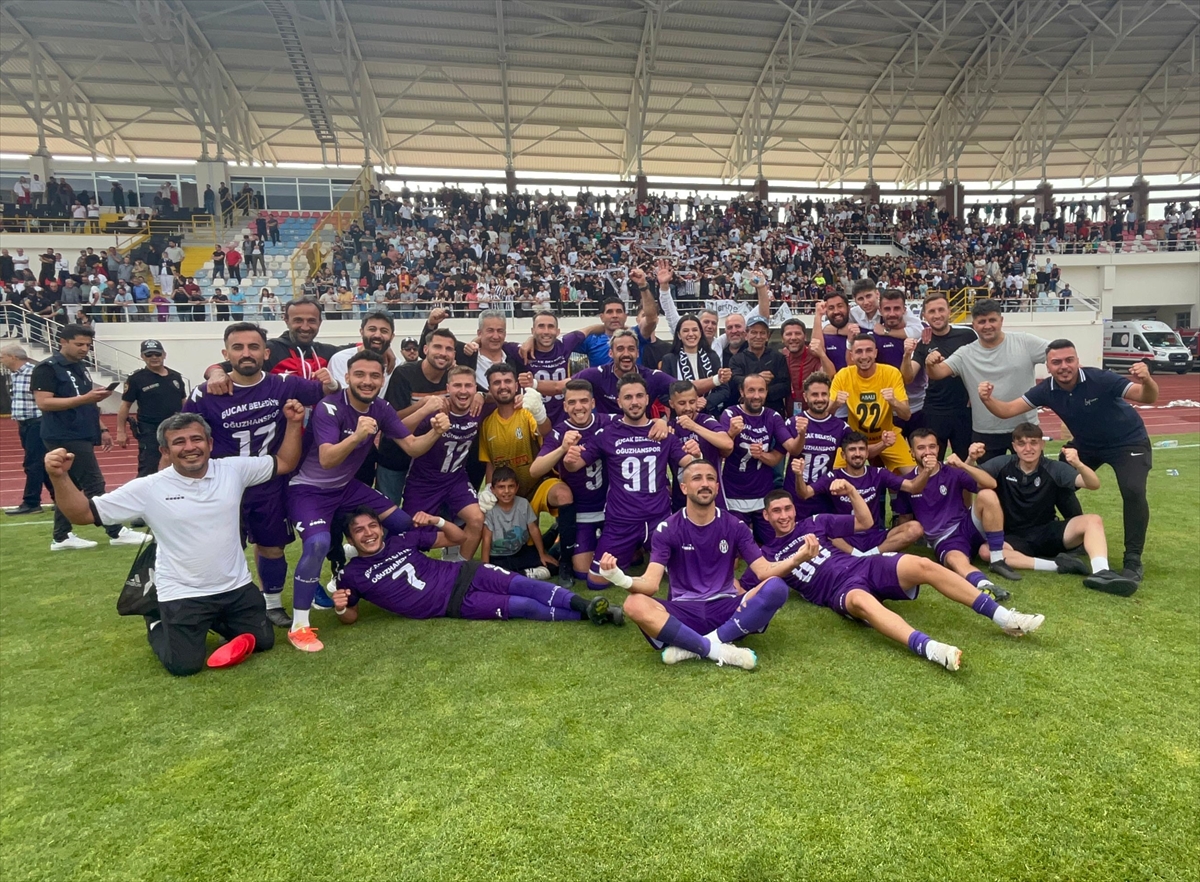 Burdur'da amatör futbol maçında arbede çıktı
