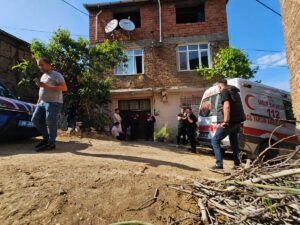 BURSA (AA) – Bursa'nın Orhangazi ilçesinde, 9 yaşındaki çocuk, dedesinin