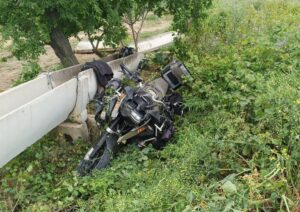 BURSA (AA) – Bursa'nın İznik ilçesinde sulama kanalına çarpan motosikletin