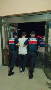 - Ayvacık ilçesindeki operasyonda, aralarında terör örgütü PKK/KCK üyesi ve