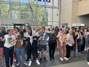 CENEVRE (AA) – İsviçre'nin Cenevre Üniversitesinde devam eden Filistin'e destek