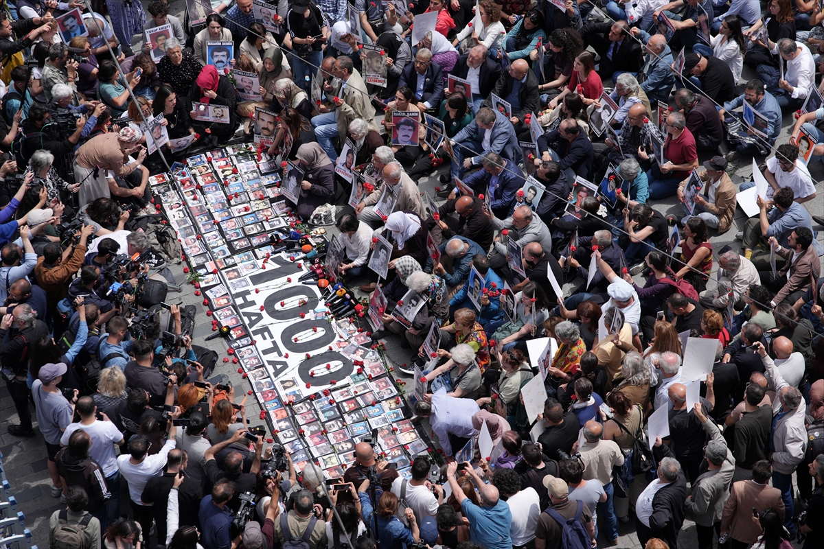 “Cumartesi Anneleri”, kayıp yakınları için İstanbul'da 1000. kez toplandı