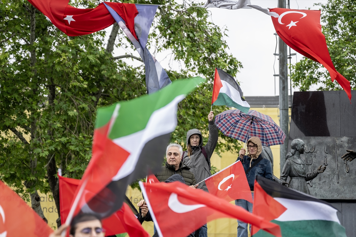 Cumhuriyet Kadınları Derneği üyelerinden Gazzeli annelere destek açıklaması