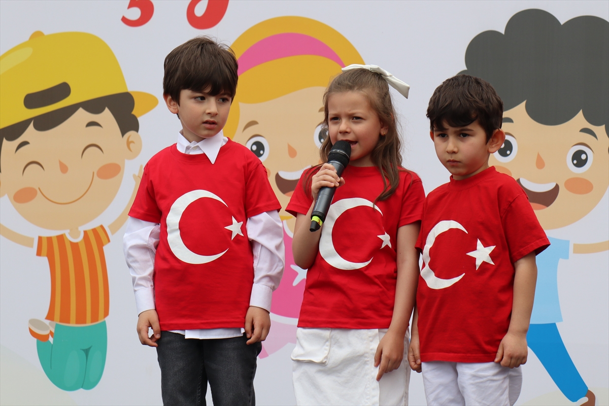 Diyanet İşleri Başkanı Erbaş, 4-6 yaş Kur'an kurslarının yıl sonu şenliğine katıldı: