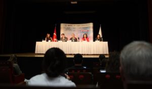 İZMİR (AA) – İzmir Büyükşehir Belediyesi ve Bilim Kahramanları Derneğinin