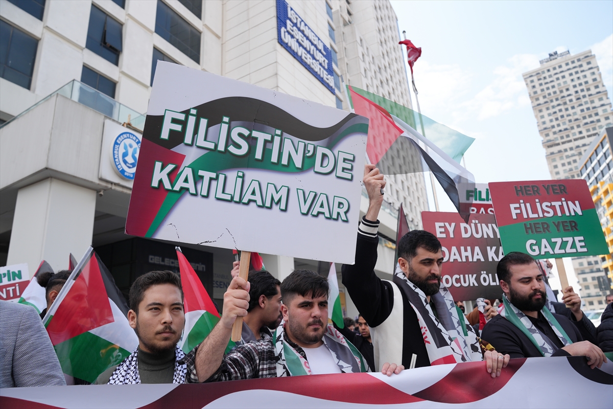 Esenyurt Üniversitesi'nde Filistin'e destek yürüyüşü gerçekleştirildi