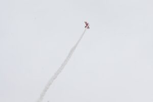 - Sivrihisar Havacılık Kulübü Derneğince gerçekleştirilen etkinlikte, kadın akrobasi pilotu