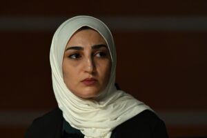 - Anneler Günü dolayısıyla düzenlenen etkinlikte bir şehit annesi ile