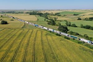 EDİRNE (AA) – Hamzabeyli Sınır Kapısı'ndan yurt dışına çıkmak için