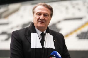 İSTANBUL (AA) – Beşiktaş Kulübü Başkanı Hasan Arat, 23 Mayıs'ta