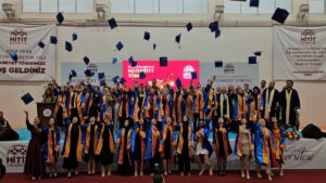 ÇORUM (AA) – Hitit Üniversitesinde mezuniyet töreni gerçekleştirildi. Rektör Prof.
