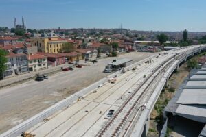 EDİRNE (AA) – Edirne Valisi Yunus Sezer, Edirne’yi İstanbul’a hızlı
