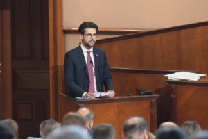 İSTANBUL (AA) – İstanbul Büyükşehir Belediye (İBB) Meclisi'nde, İSBİKE bisikletlerindeki