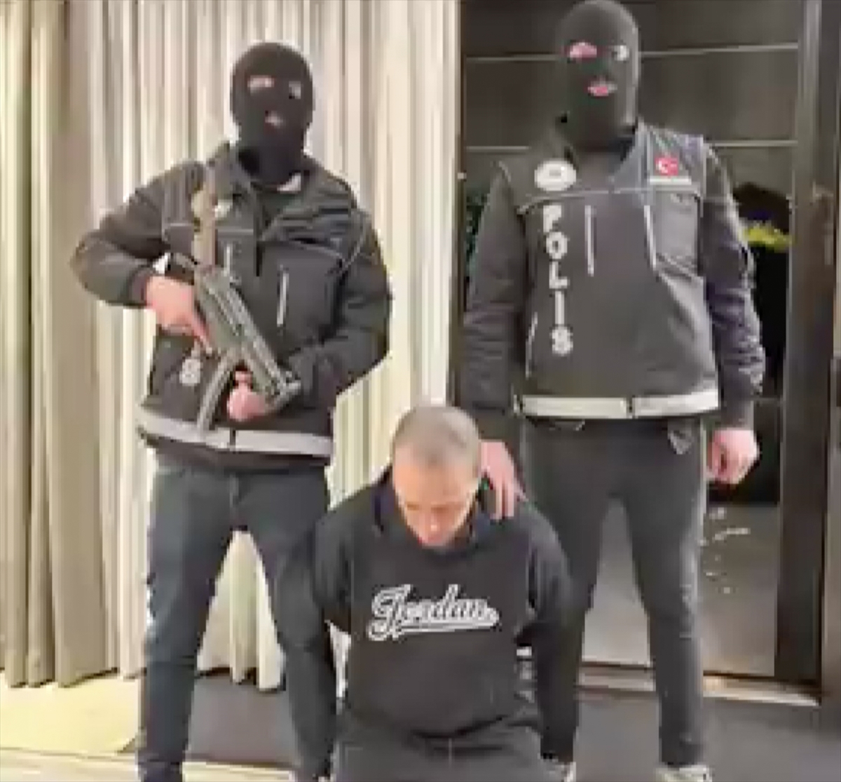 ANKARA (AA) – Interpol'ün uyuşturucu ticareti başta olmak üzere çeşitli