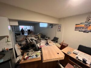 ISPARTA (AA) – Isparta'da apartman dairesinde meydana gelen patlama sonucu