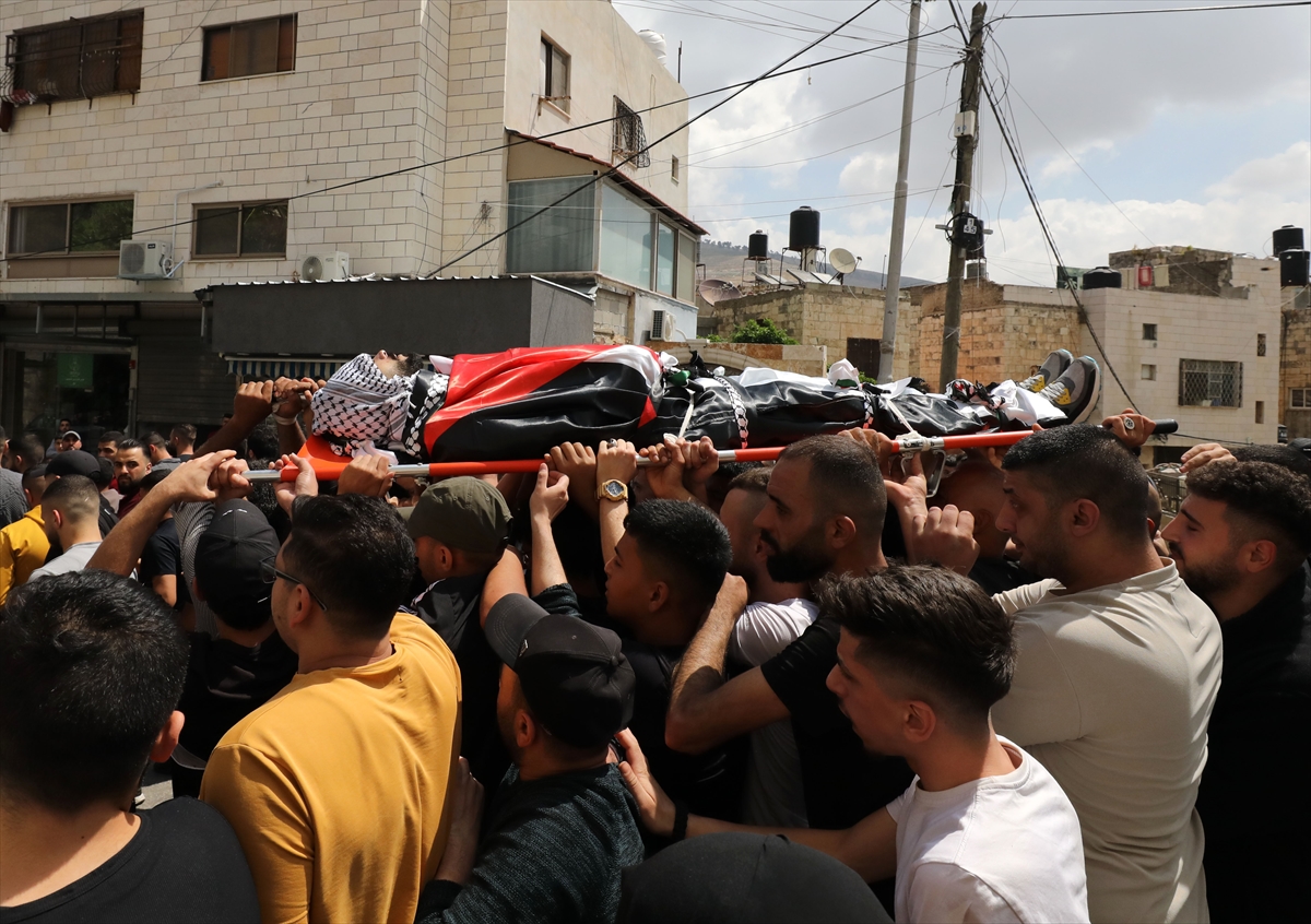 İsrail askerleri, Batı Şeria'nın Balata Mülteci Kampı'nda bir Filistinliyi öldürdü