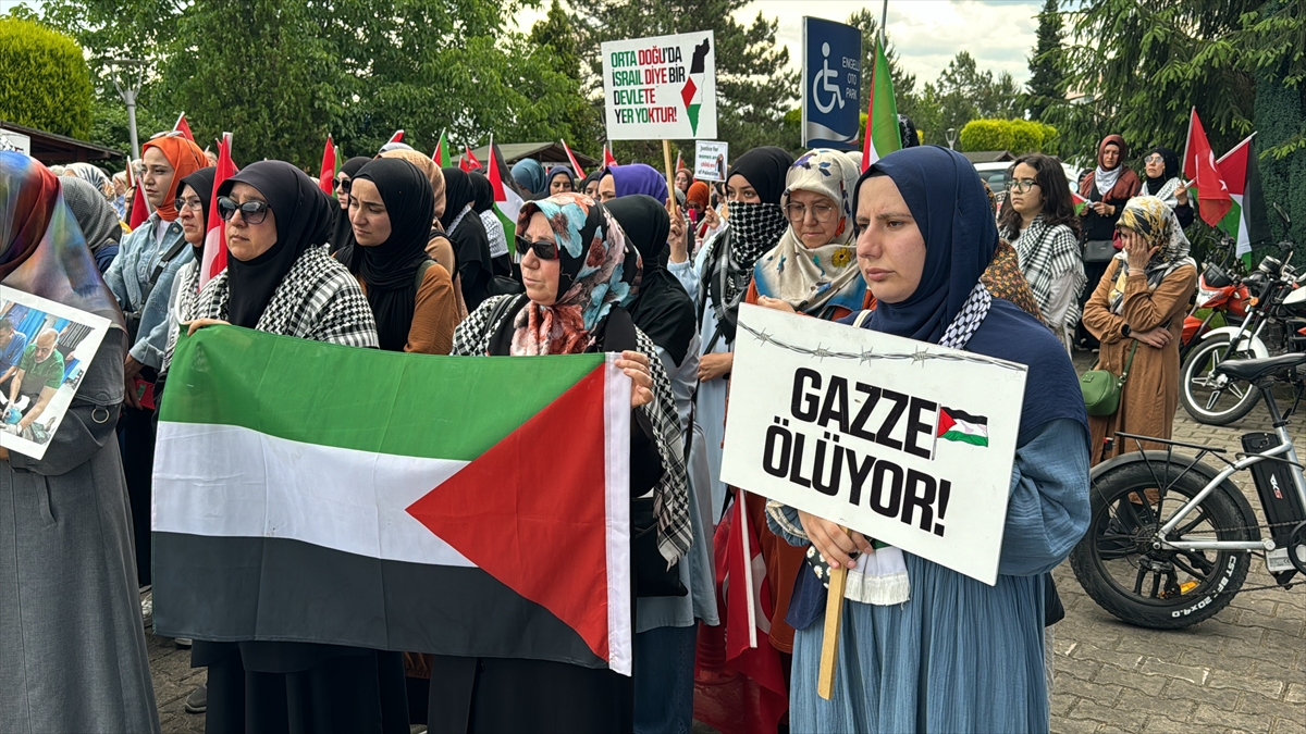 İsrail'in Filistin'e yönelik saldırıları Karabük'te protesto edildi