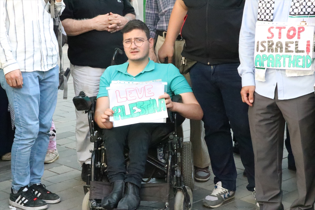 İsrail'in Filistin'e yönelik saldırıları Siirt'te protesto edildi