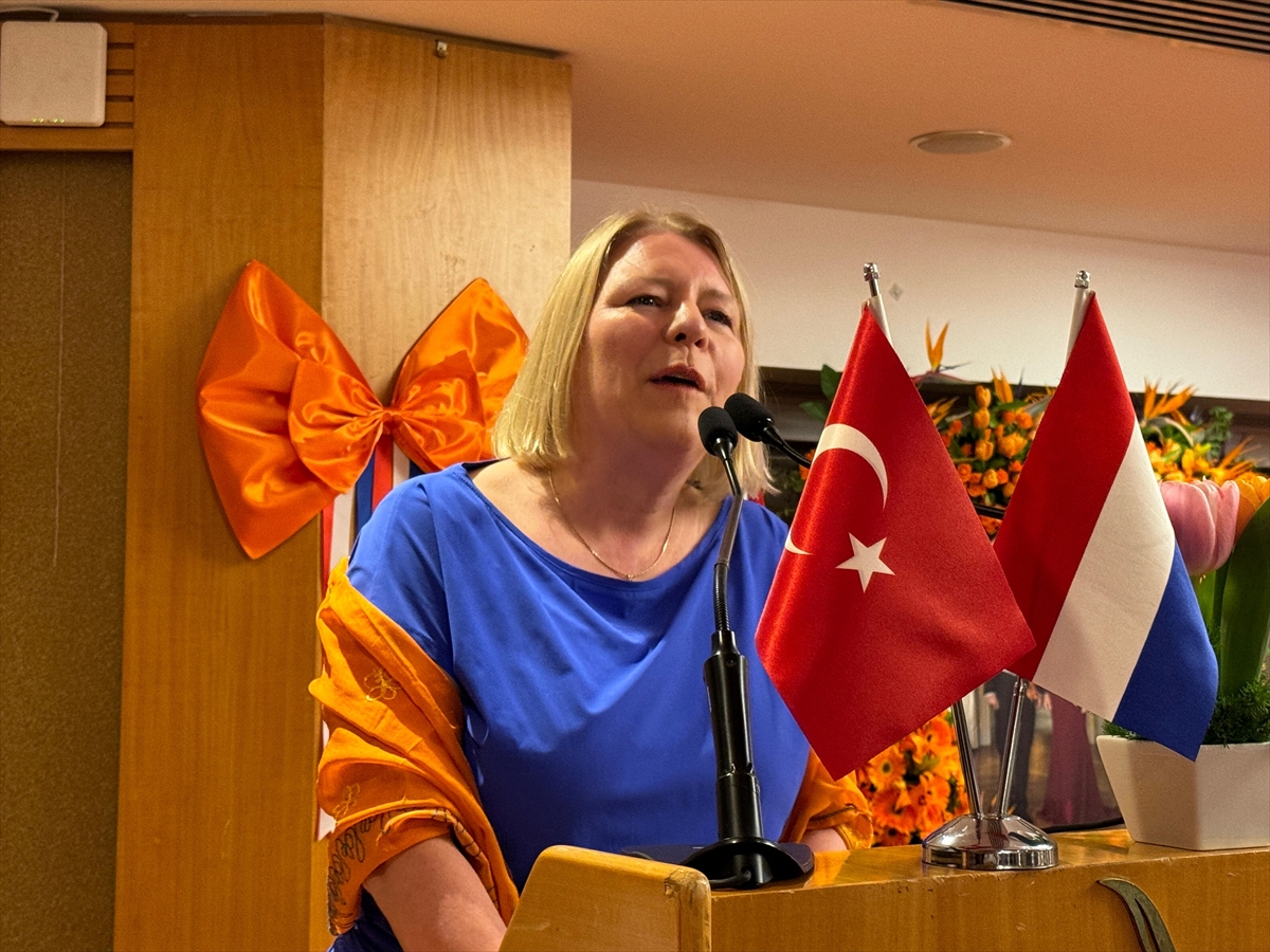 İzmir'de “Hollanda'nın Kral Günü” resepsiyonla kutlandı