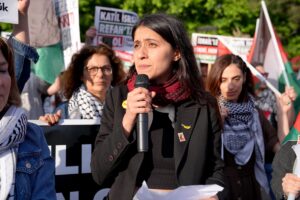 İSTANBUL (AA) – Filistin'e Özgürlük Platformu üyeleri, İsrail ile kardeş