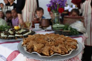 KASTAMONU (AA) – Kastamonu'da ilk ve ortaokul öğrencilerinin anneleriyle pişirdikleri