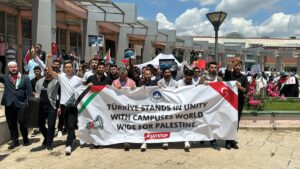 KIRKLARELİ (AA) – Kırklareli Üniversitesinde öğrenciler, İsrail'in Filistin'e yönelik saldırılarının