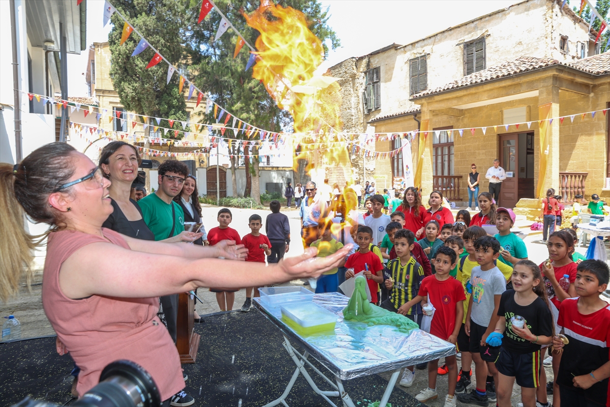 KKTC'de “Bilim Şenliği” düzenlendi