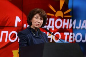 - Ana muhalefetteki İç Makedon Devrimci Örgütü-Makedonya Ulusal Demokratik Birliğinin