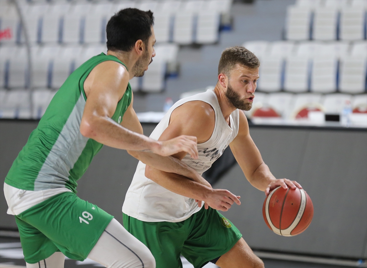 Manisa Büyükşehir Belediyesporlu Mustafa Bakir Görür, play-off'ta takımına güveniyor: