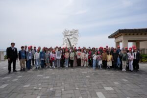 İSTANBUL (AA) – Milli Eğitim Bakanı Yusuf Tekin, Türkiye'de sivil