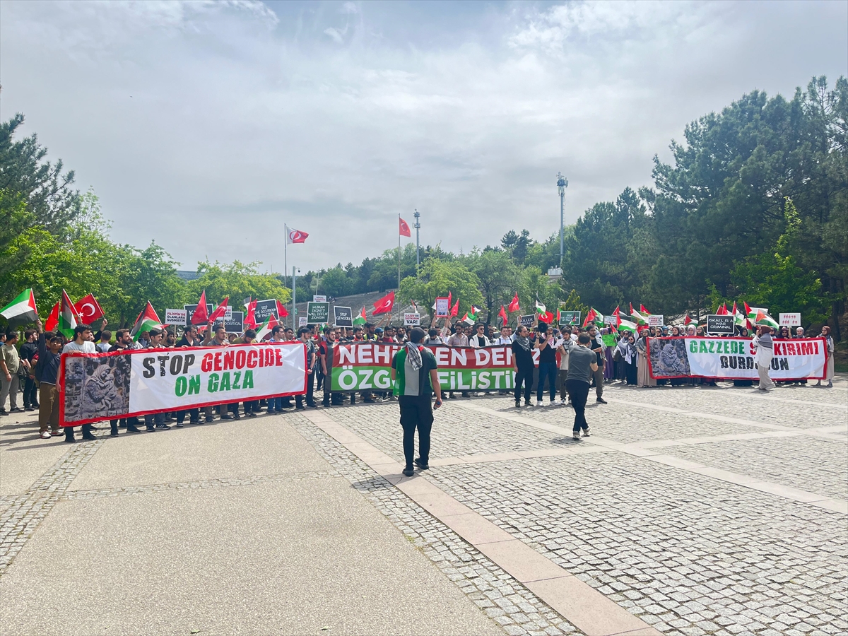 ODTÜ'de İsrail'in saldırıları protesto edildi