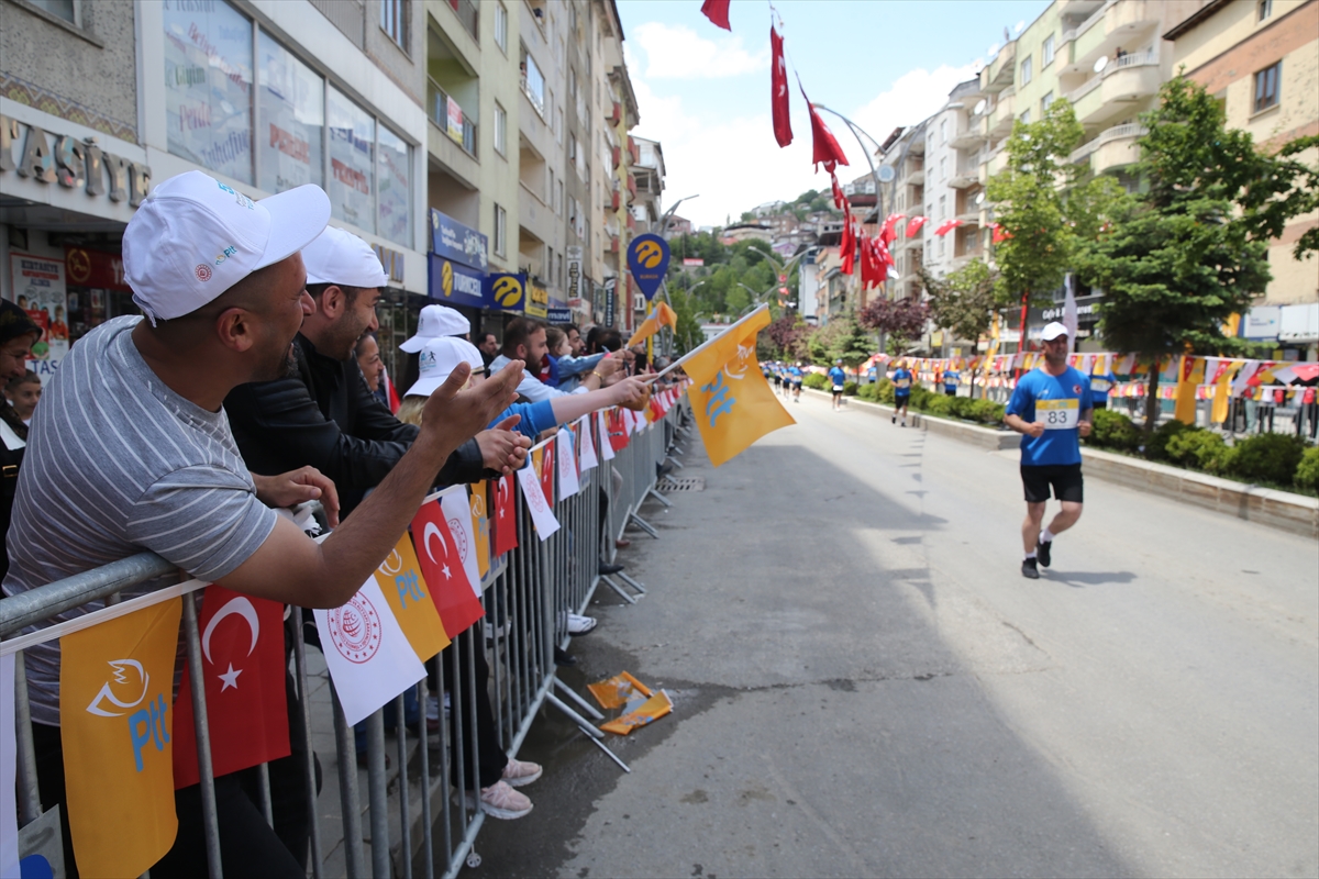 Postacı Yürüyüş Yarışması'nın Türkiye finali Hakkari'de başladı