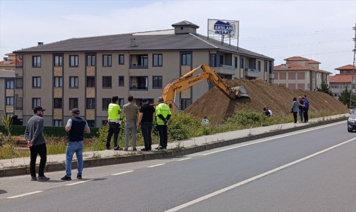 Sakarya'da inşaat kazısında ceset bulundu