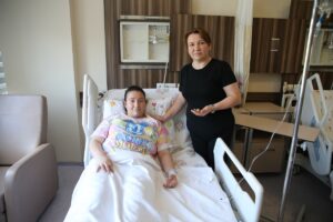 EDİRNE (AA) – Edirne'de şiddetli karın ağrısıyla hastaneye başvuran tıp