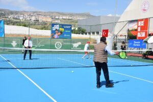 ŞIRNAK (AA) – Şırnak'ta düzenlenen "3. Uluslararası Cudi Cup Tenis