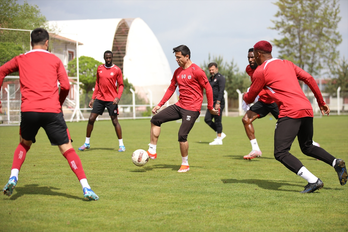 Sivasspor, Başakşehir maçının hazırlıklarını sürdürdü