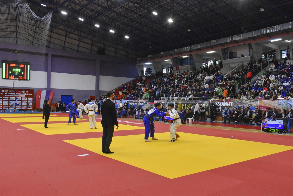 Spor Toto Yıldızlar Türkiye Judo Şampiyonası'nın açılış seremonisi Ordu'da yapıldı