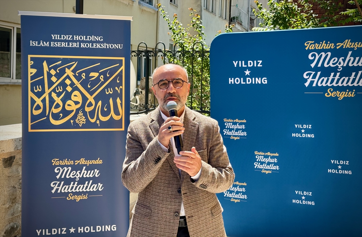 BURSA (AA) – Yıldız Holding İslam Eserleri Koleksiyonu'ndan, hüsnühat eserlerinin