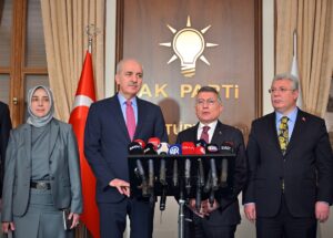 - "(Yeni anayasa) Partilerle birlikte ortak bulunacak olan yöntemle, herhalde