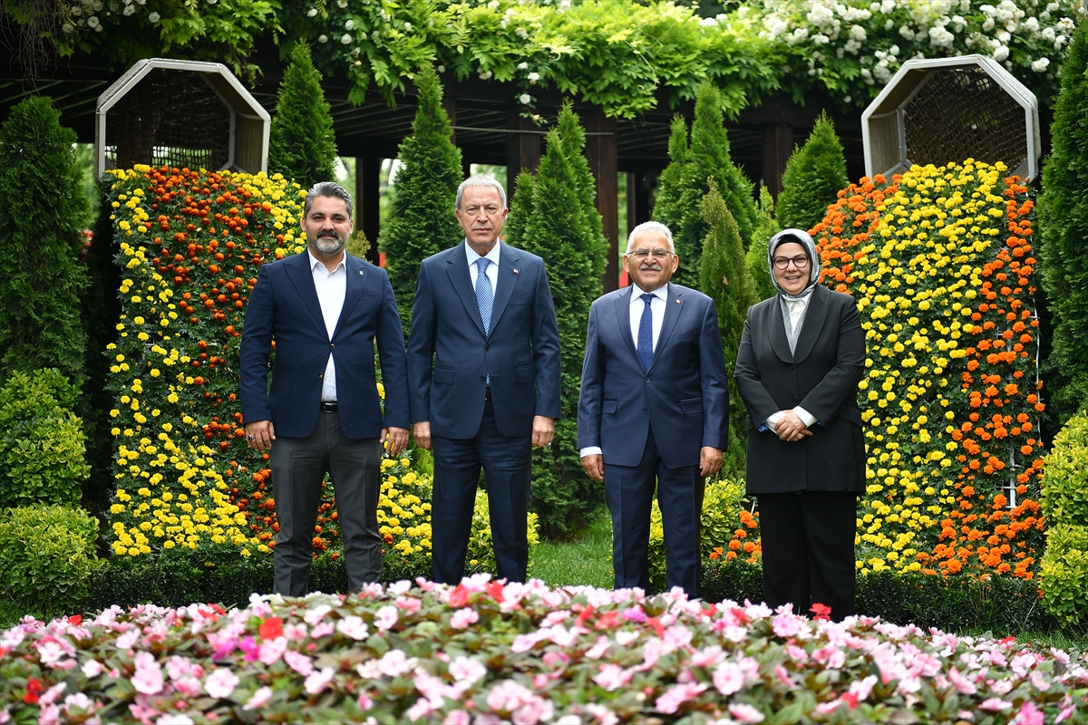 TBMM Milli Savunma Komisyonu Başkanı Akar, Kayseri'de konuştu: