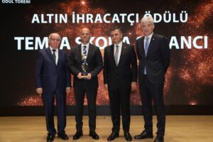 İSTANBUL (AA) – TEMSA, "2023 İhracatın Şampiyonları Ödül Töreni"nde "Altın